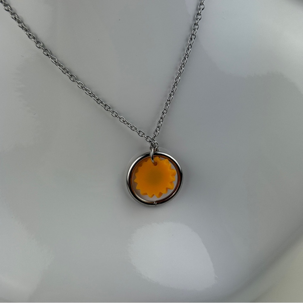Dainty Yellow Sunflower Silver O-Ring Pendant Necklace Jewelry Flower Floral NEW - Picture 13 of 16